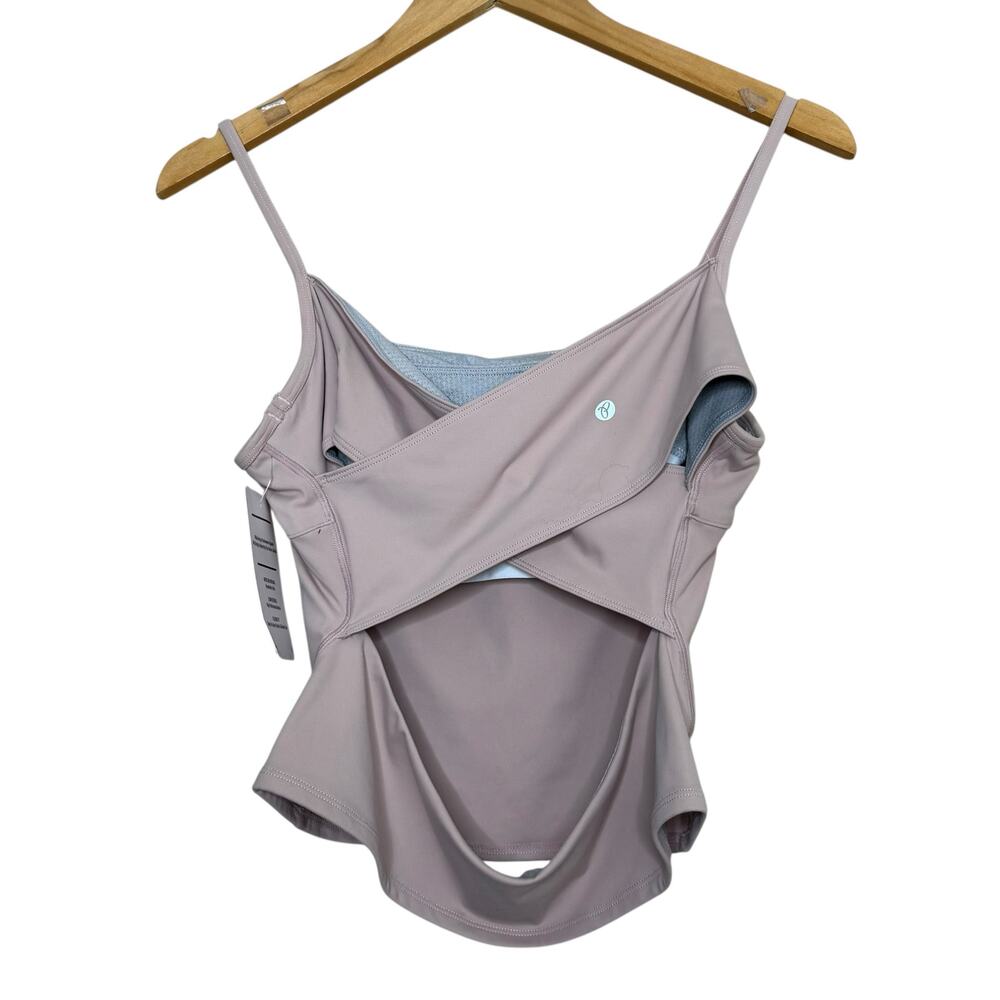 NWT Persit Active Tanks Medium Lot of 2 Built in Bra Athletic Athleisure Cutout - Picture 5 of 12